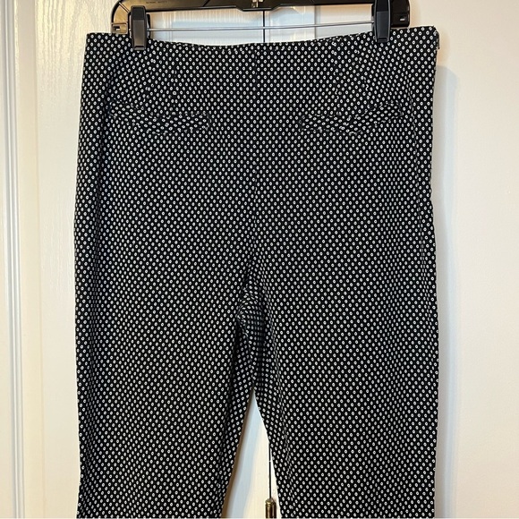 Anthropologie The Essential Slim Pants Trouser Black White Circle Pattern Sz 12 - Picture 5 of 16